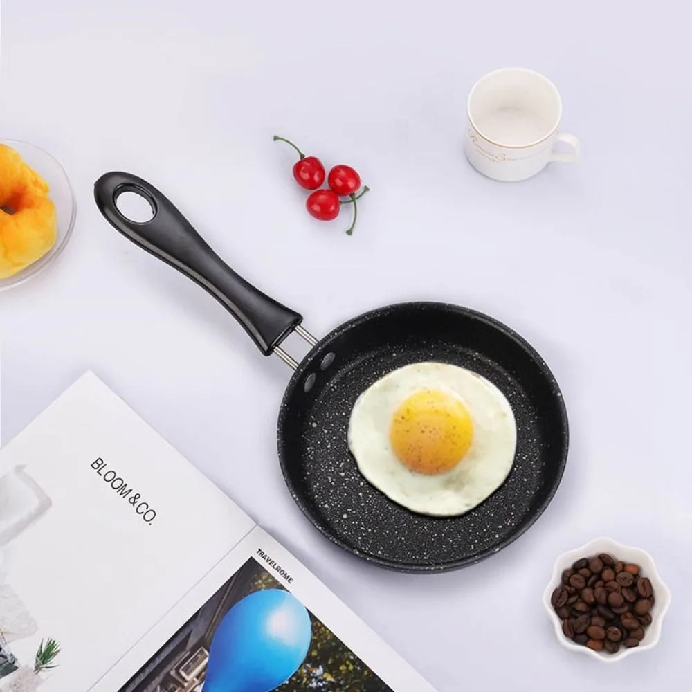 12cm Mini Non-stick Pan with Anti-stick Coating Professional Fry Egg Pan Long Handle Lightweight Omelette Pot Bacon