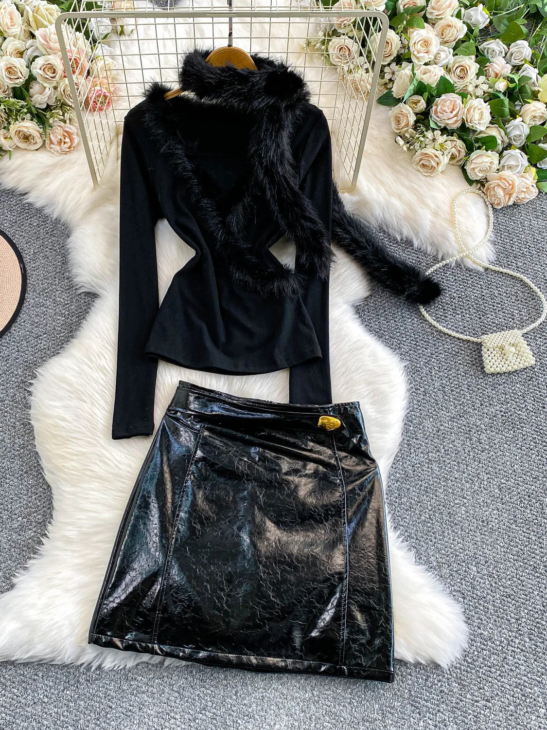 

Уникальная красивая утягивающая антивозрастная тяжелая рабочая меховая трикотажная футболка с v-образным вырезом, комплект из двух предметов, кожаная юбка Jaet ort