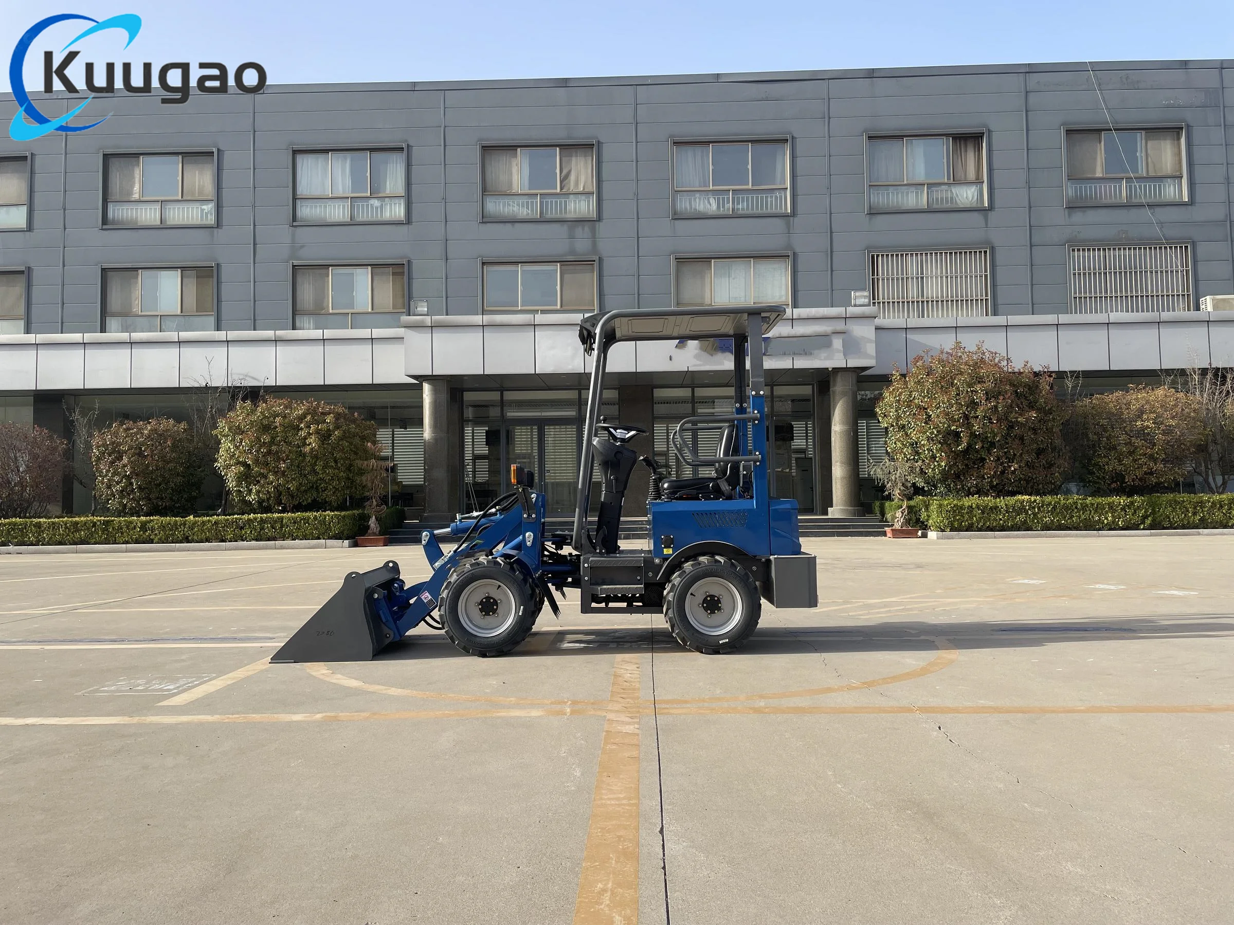 Kuugao 650  Electric Mini Wheel Loader With Large Capacity Cold-Resistant  backhoe Battery Mini Loader Agriculture Farm Tool