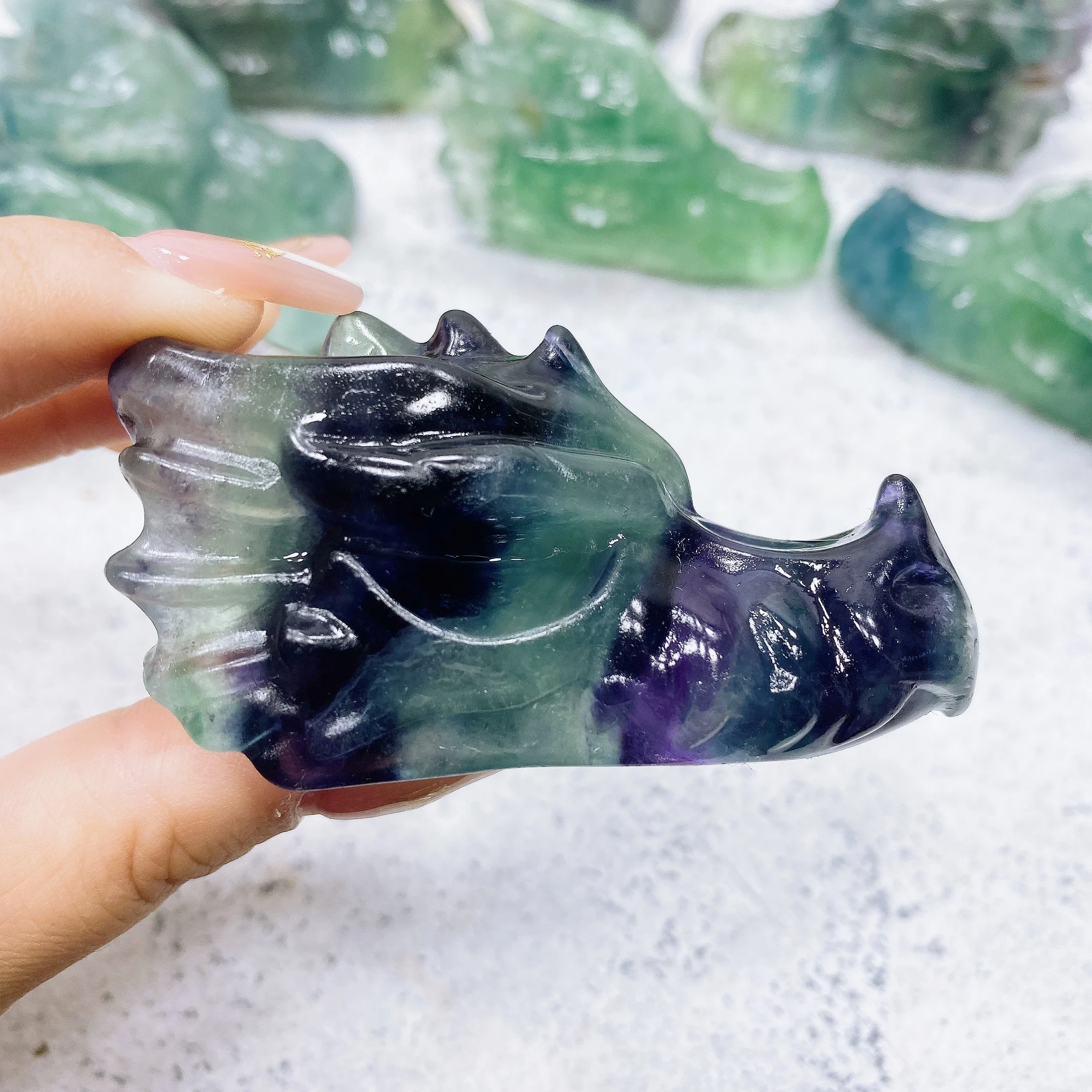 65mm Natural Fluorite Dragon Head Status Crystal Stone Reiki Healing Handcarved Figurine Crafts Office home Decor Ornament Gift