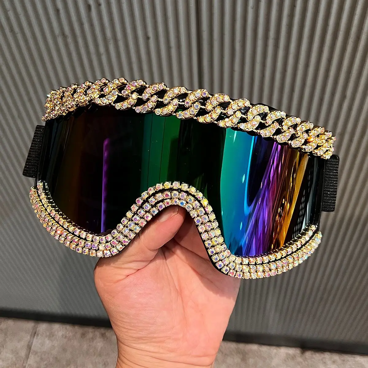 

Роскошные очки для мотоцикла и велоспорта с камнями, защита от пыли и ветра, большая оправа с мягкими губчатыми вставками, защита от запотевания, в стиле хип-хоп