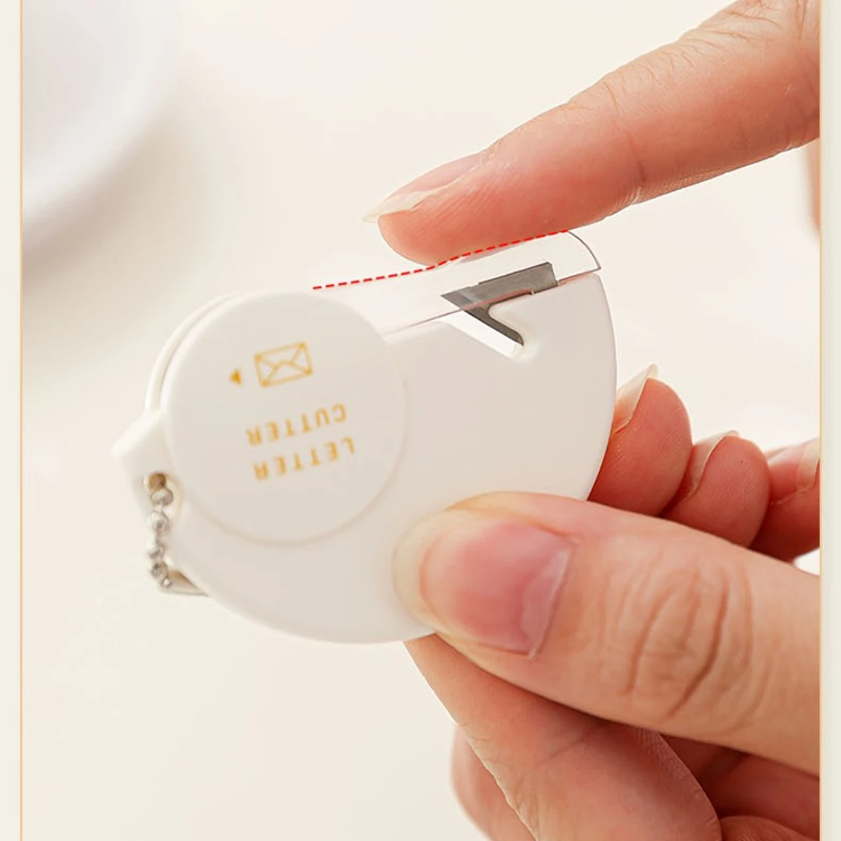 Lightweight Plastic Opener Tool, Easy-Use Safety Knife for Packages, Letters, and Furniture Film - Quick Cut Design