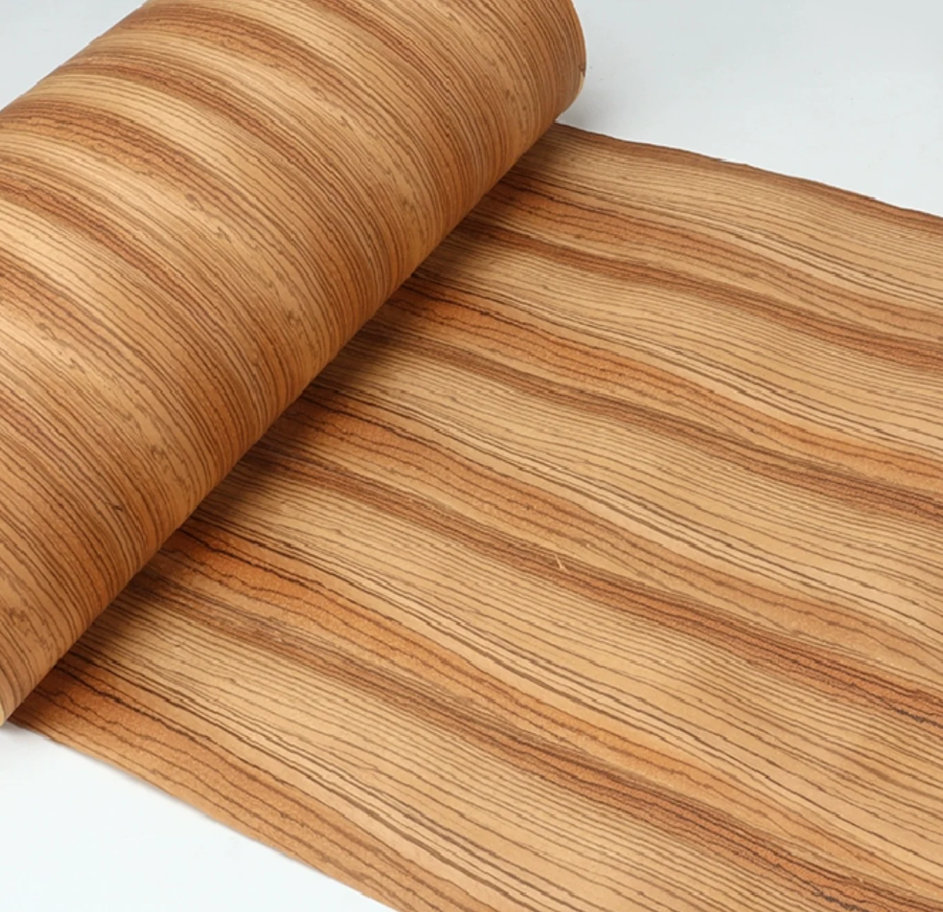 

L:2.5meters Width:580mm T:0.25mm Natural Log Splicing Zebra Straight Grain Wood Veneer Wood Veneer Furniture Repair