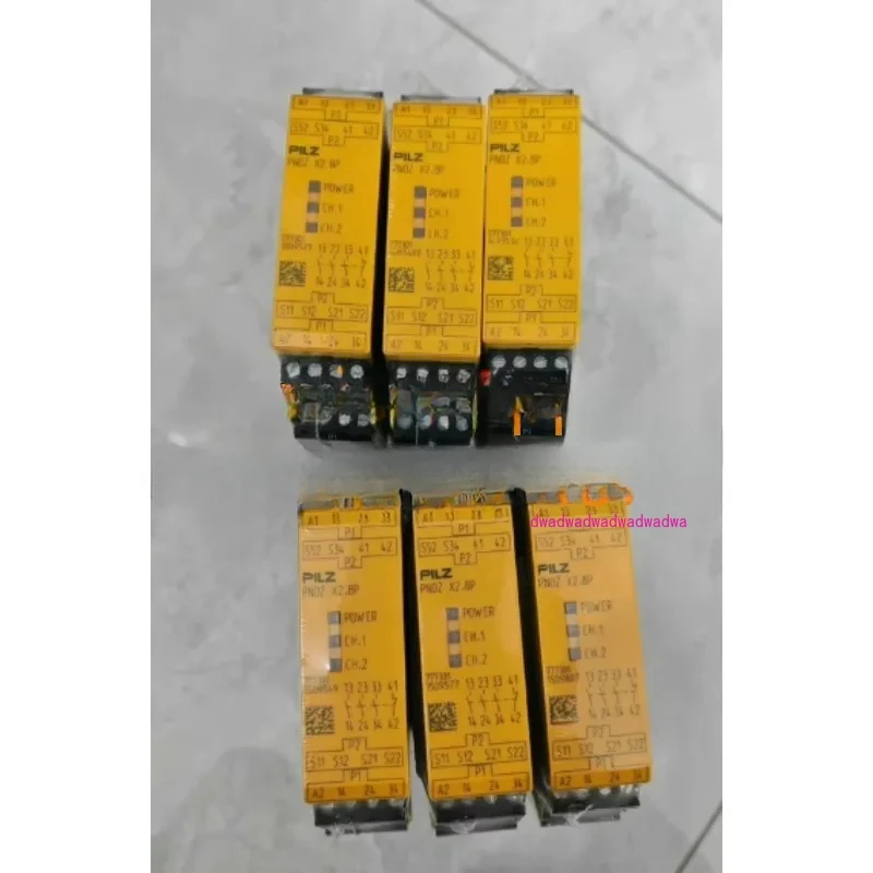 

Новое реле безопасности PNOZ X2.8P 24VACDC 3n/o 1n/c