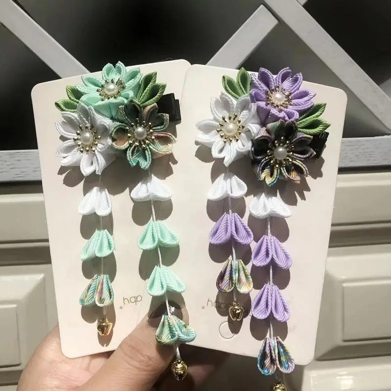 Handgefertigte Blumen-Haarspange im Antiken Stil aus Stoffmaterial Japanischer Kimono-Kopfschmuck mit Blumendesign und Süßer Quaste – Detail 3