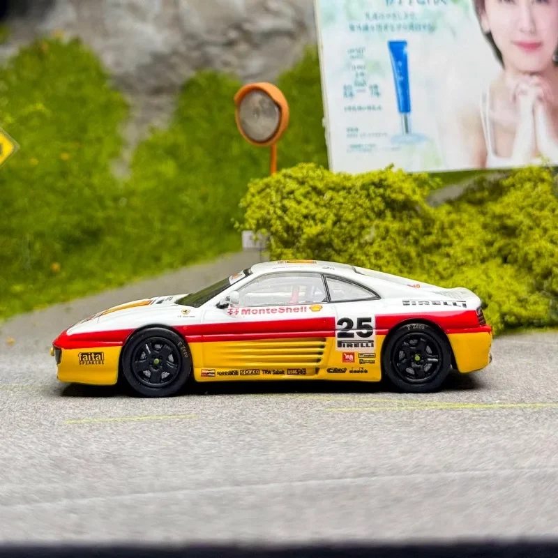 Tarmac Works 1/64 Ferrari 348 Challenge Italian GT 1994 Metalowy Model Auta Zabawka Odlewany Ciśnieniowo Prezent