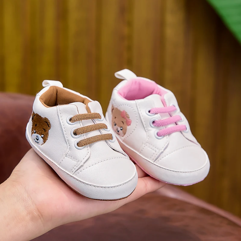 Spring and Autumn Baby Shoes, Embroidered Bear Baby Shoes, Soft-Soled Newborn Pre-Walking Shoes, 0-12 Months, Unisex Toddler Shoes