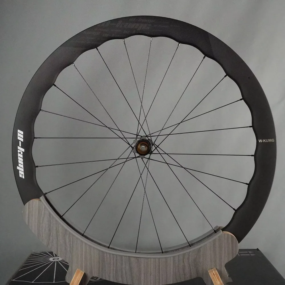 

Matte Black 45-50mm Wave Rim Carbon Fiber Disc Brake Wheelset, 700C Road Bike Wheelset for Custom Build