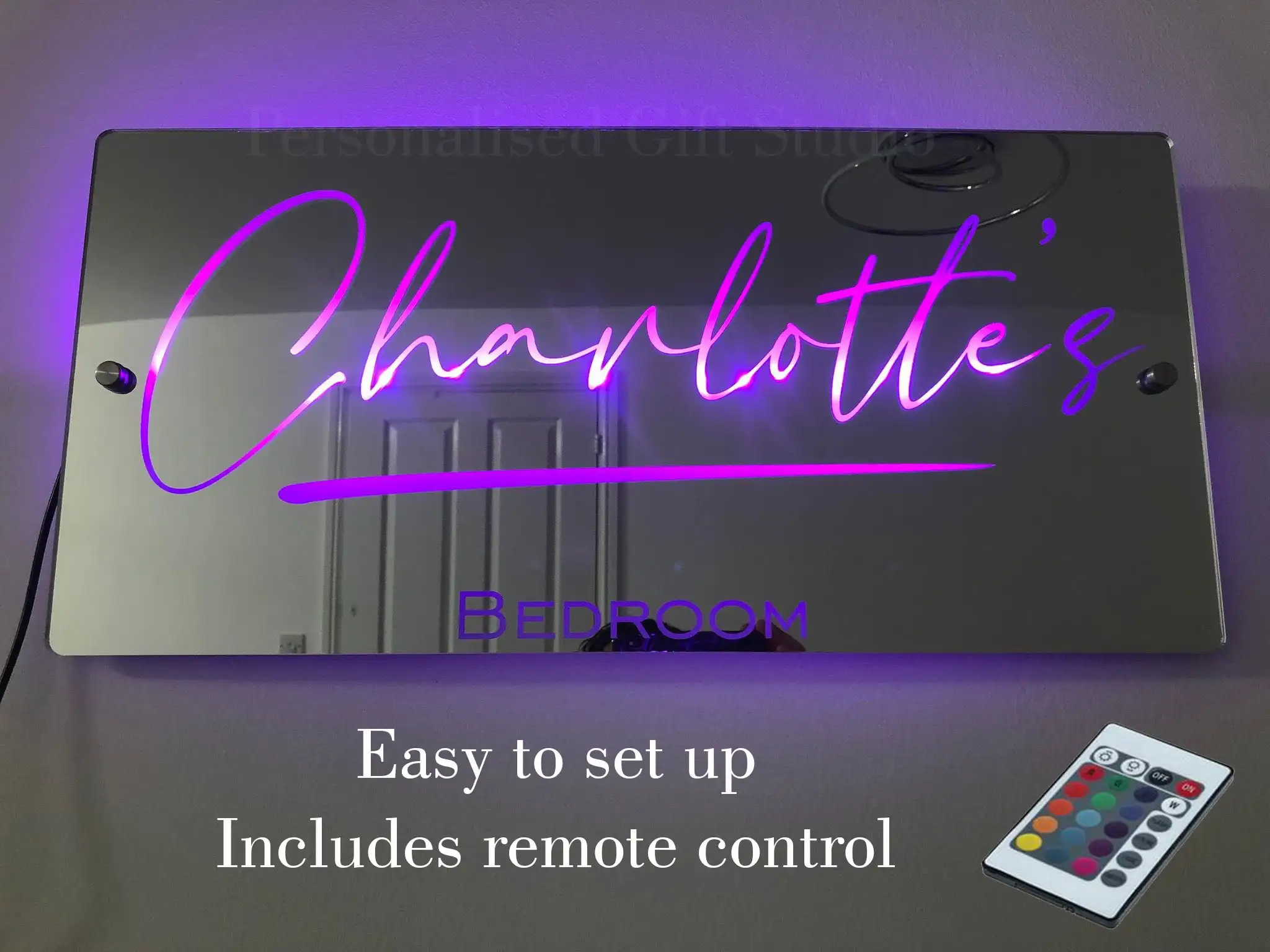 اسم شخصي مرآة ضوء لتدفق غرفة النوم LED تضيء مرآة للجدار عيد الميلاد عيد الحب هدايا الزفاف