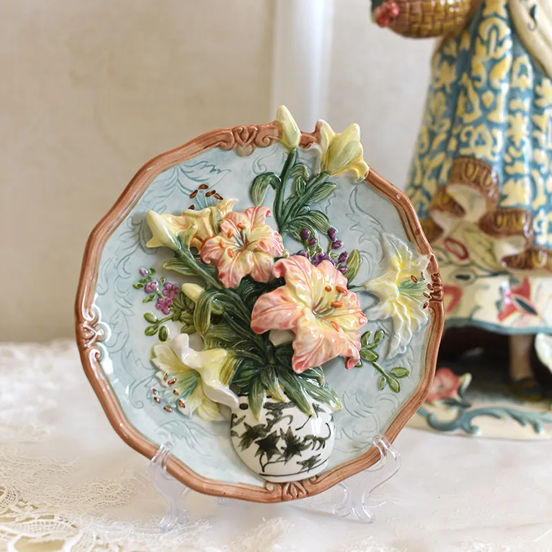 Ceramic Lily Wall Plate,3D Floral Home Decor for Living Room Entryway,Handmade Hanging Decorative Dish,Unique Housewarming Gift