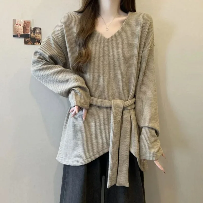 

Корейский модный свободный пуловер с v-образным вырезом и нерегулярным поясом, женский пуловер 2023, новые осенние универсальные топы средней длины в ленивом стиле