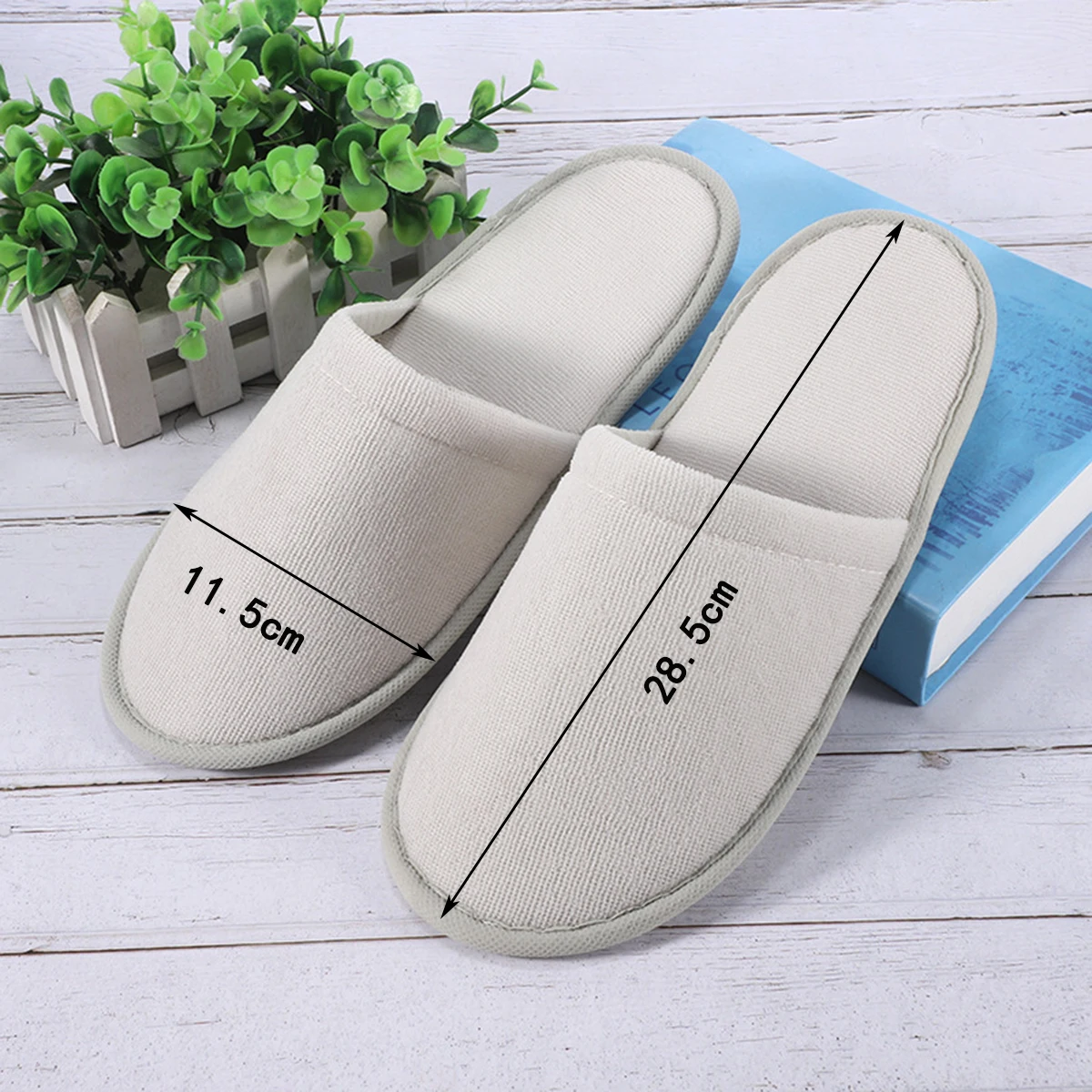 1 Pair Hotel Disposable Slippers Hotel Homestay Beauty Salon Home Hospitality Travel Thickened Slippers Portable Slippers