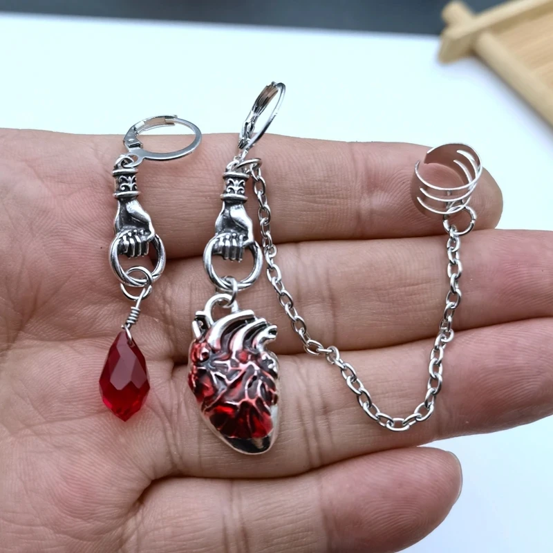 Beating Heart Huggie Earrings Gothic Punk Scary Red Bleeding Heart Asymmetrical Ear Cuffs Clips Hoop Earrings Halloween Party