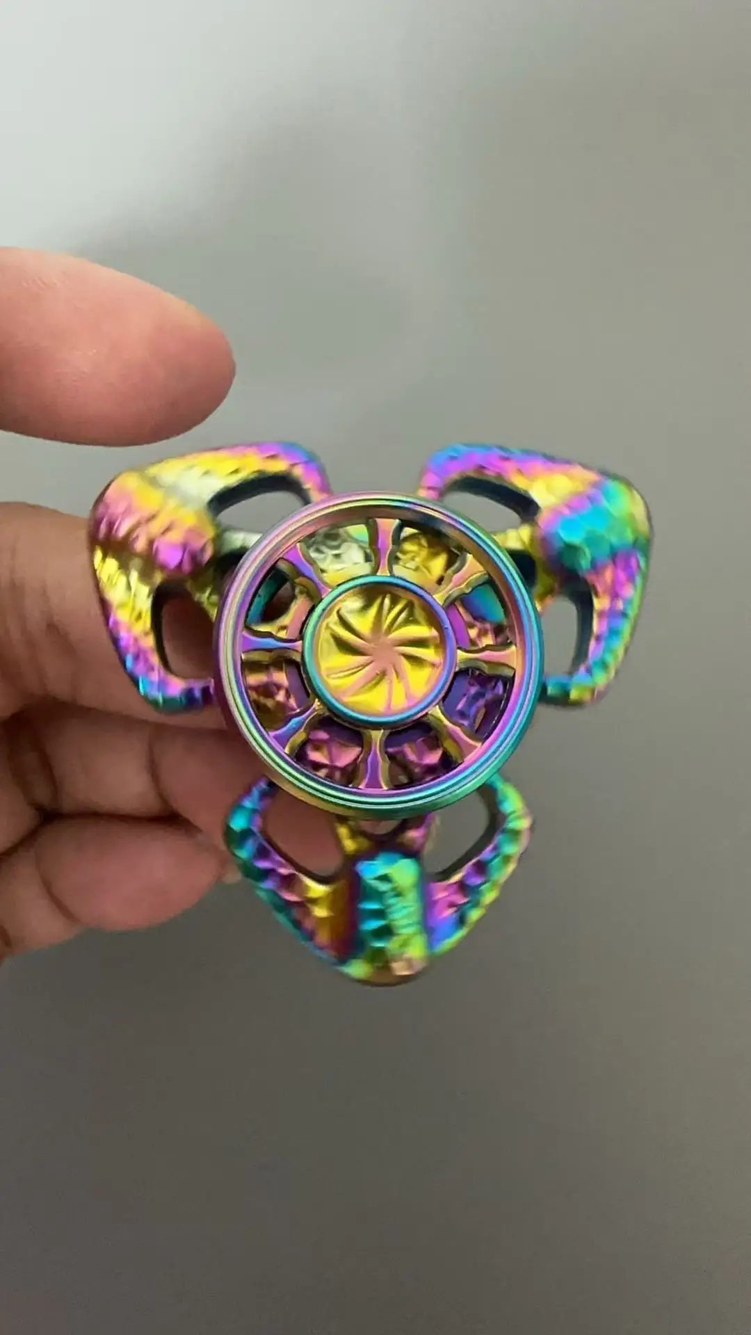 Fidget Spinner EDC de metal de alta velocidad: Tri-Spinner de precisión, juguete para aliviar el estrés para enfoque, dispositivo EDC de bolsillo