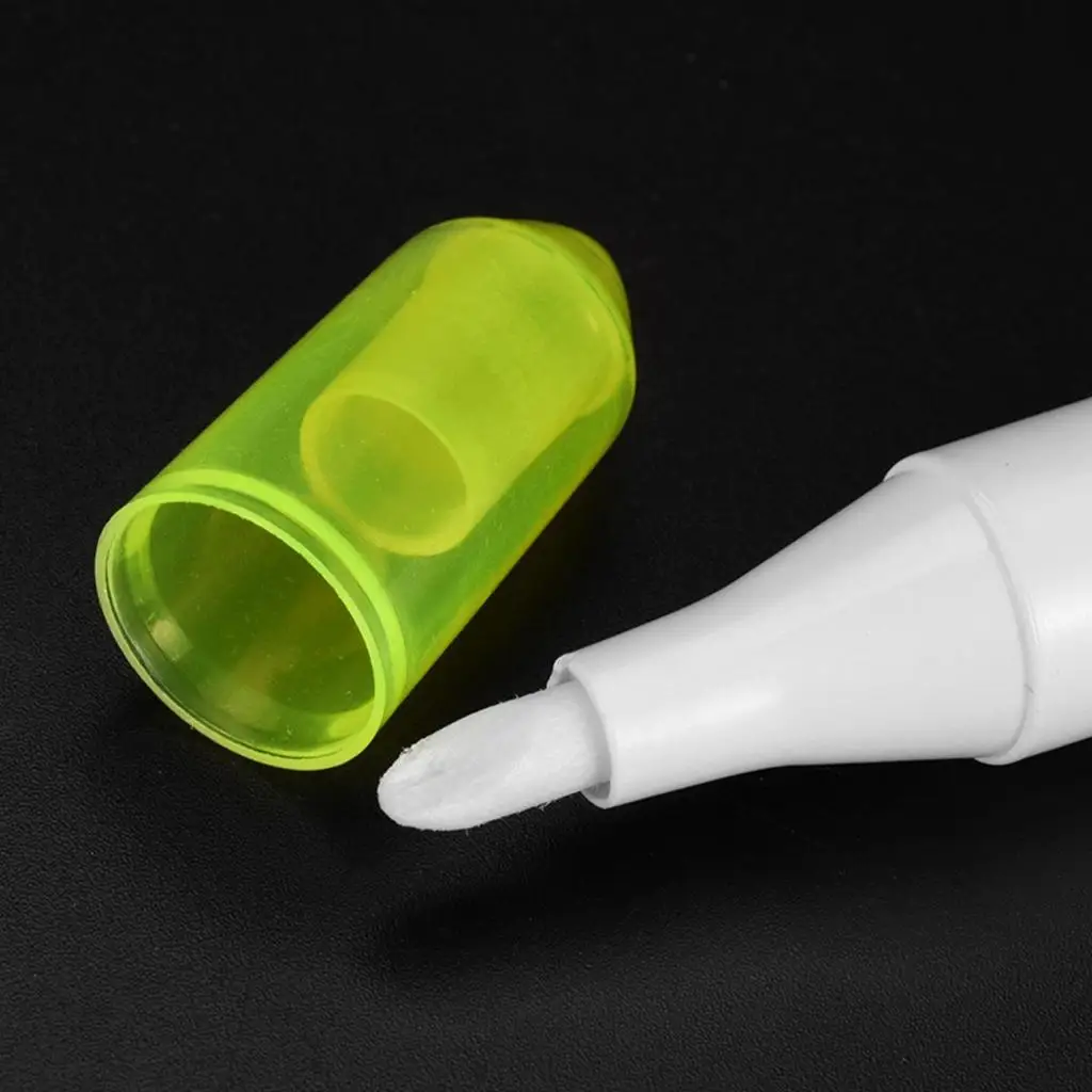 ปากกาแก้ไขเล็บ 5 ชิ้น น้ำยาทำความสะอาดขอบเล็บ เจลขัดเงา กำจัดคราบยาทาเล็บ หัวปากกาเฉียง อุปกรณ์ทำความสะอาดเล็บ