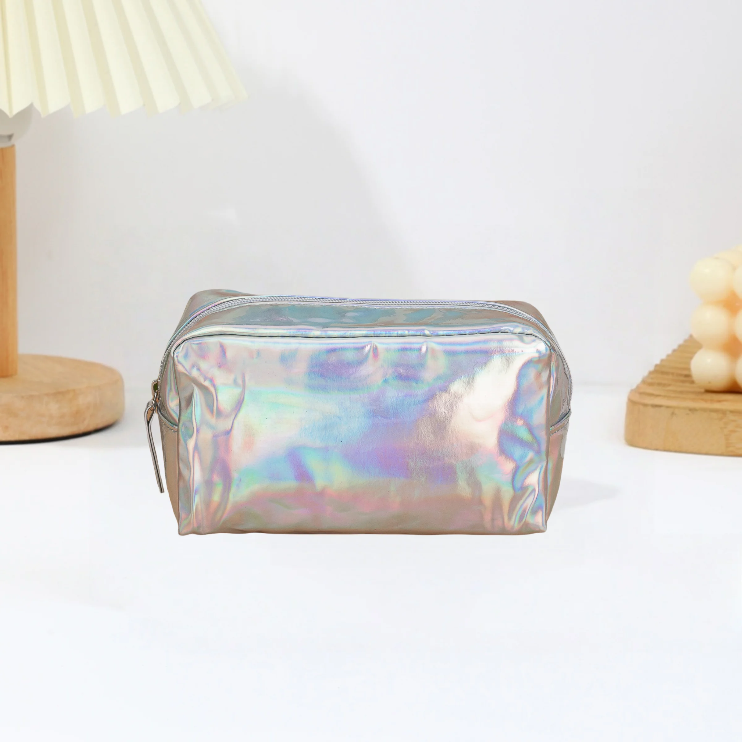 Borsa per il trucco in PU impermeabile laser alla moda Borsa per il lavaggio colorata quadrata di grande capacità Borsa per cosmetici multifunzionale