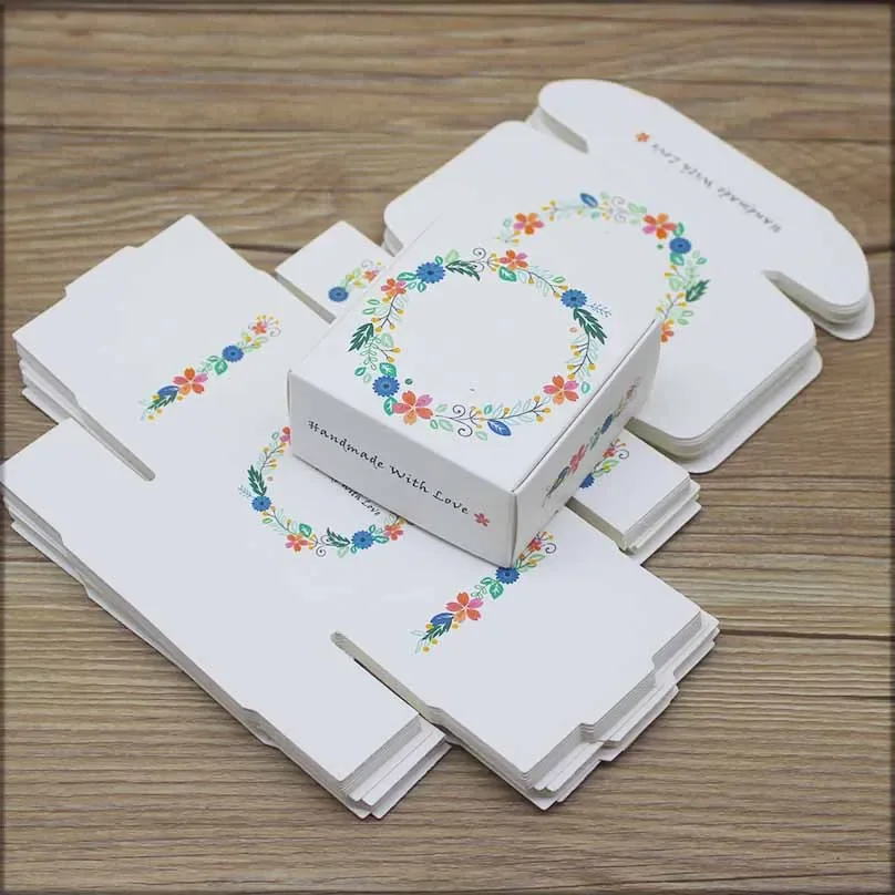 Paper Wedding Candy Box 6.5x6.5x3cm 10pcs Packing New Style Beautiful Shape Print Plane Box for Wedding Christmas Gift Box