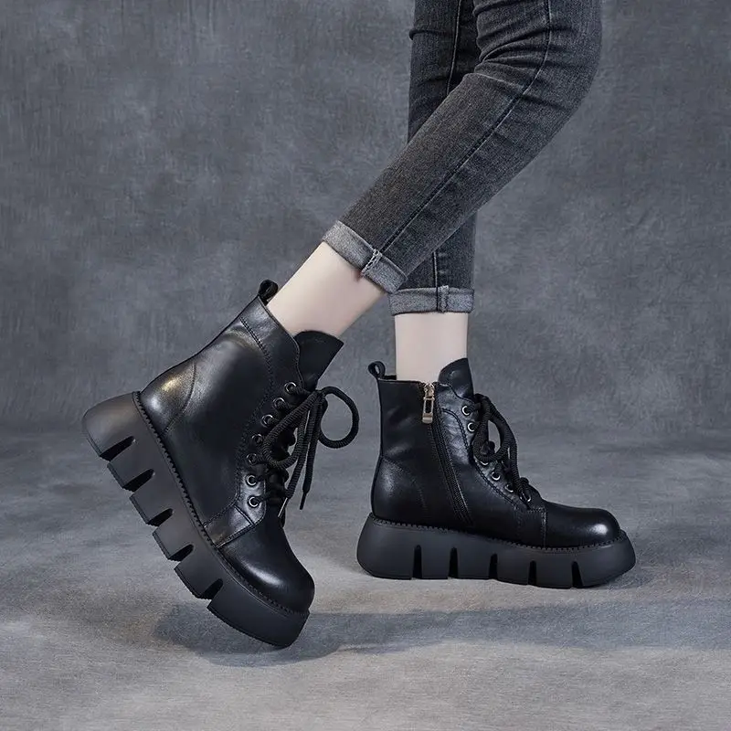 

Женские ботильоны на молнии на толстой платформе, байкерские черные ботильоны, новый рок-дизайнер, роскошные теплые осенние женские короткие туфли большого размера