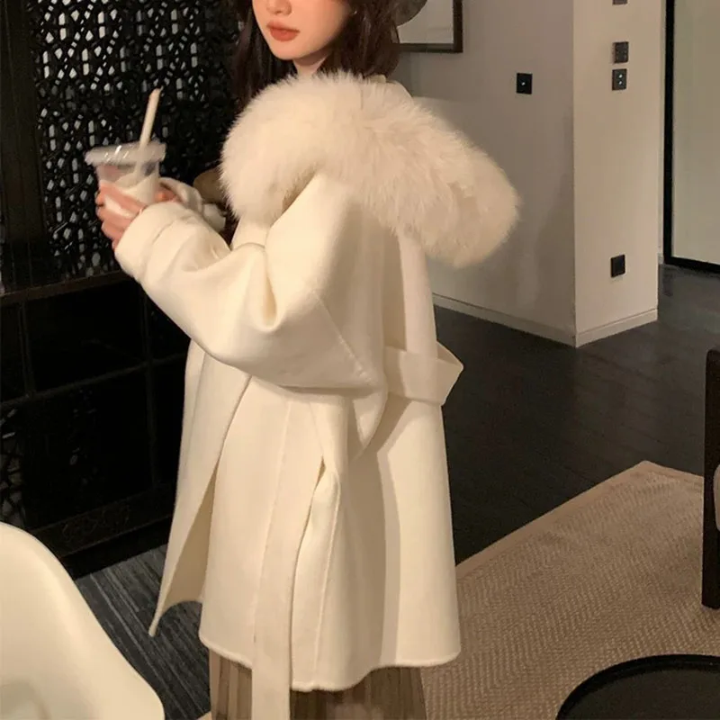 Overcoat 2025 New Fashion Women Woolen Coat Autumn Winter Temperament Large Fur Collar Double-Faced Cloth Women Woolen Coat H216