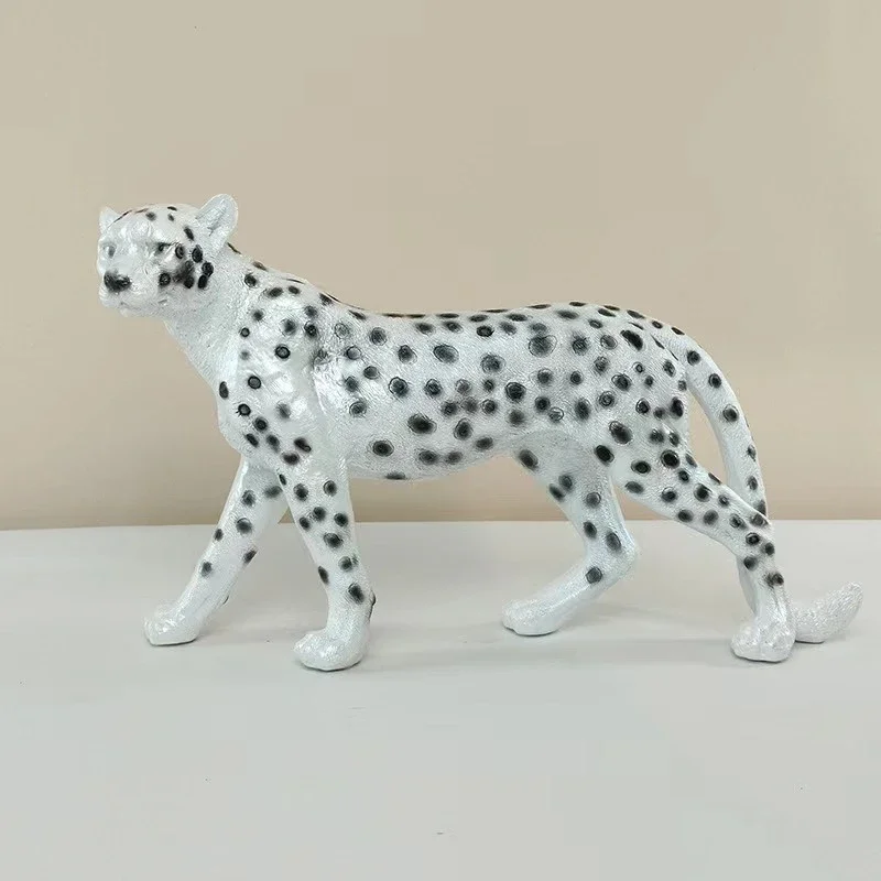 Resin Handicrafts Simulated Animal Sculptures Leopard Cheetah Speckled Leopard Decorative Figurines Home Decoration Accessories