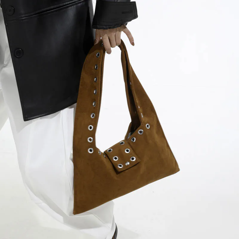 

Retro Rivet Shoulder Underarm Bag Europe and America Style Motorcycle Bag Simple Large Capacity Tote Portable Travel Bag