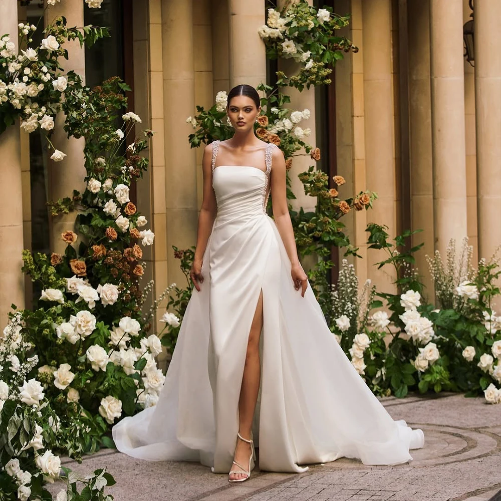 

Satin Wedding Dresses with Halter Sleeveless Slit Detachable Train Mermaid Brides Dress Beaded Garden Bridal Gowns Customized