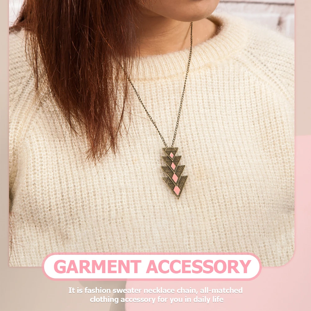 

Retro Long Necklace Women Fashion Alloy Jewelry Triangle Pendant Minimalist European Everyday Accessories Elegant Retro Neck
