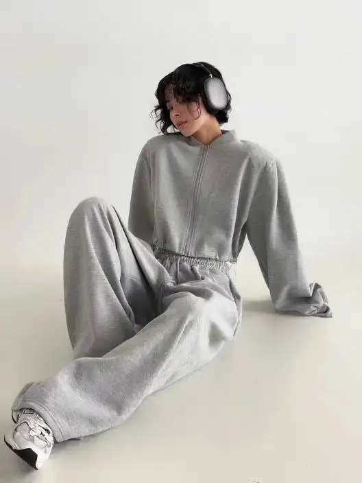 

Short Zipper Baseball Jacket Sweatshirt Outerwear Set Women's Casual Wide Leg Pants Two Piece Set Sporty Comfortable Ensemble