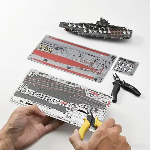 Fujian aircraft carrier model 3D Metal Puzzle model DIY Laser Cut Jigsaw Model For Adult  Educational Toys Desktop decoration