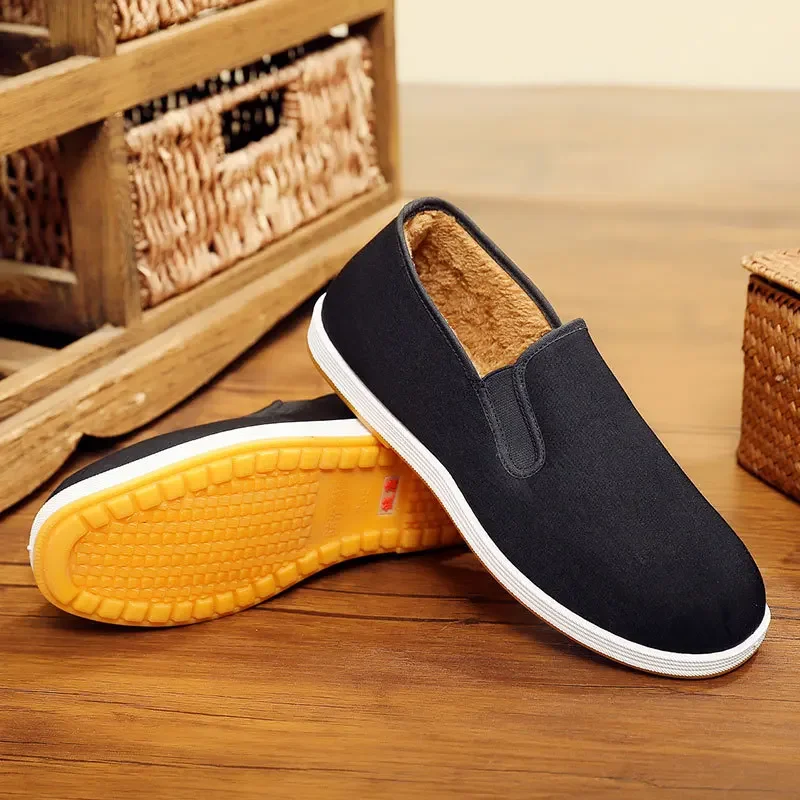 Men Shoes Winter Plush Cotton Shoe Cow Tendon Sole Anti-slippery Casual Sneaker Men Work Shoes Slip-on Designer Shoe Mocasine