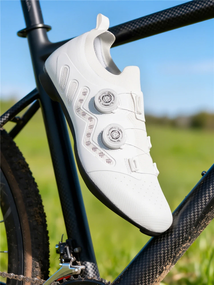 AliExpress pscownlg Ultralight Cycling Shoes Men's Road Bike Shoes Hardness12 Carbon Fiber Professional Self-locking SPD Cleats Footwear