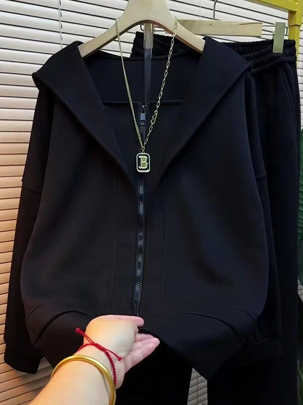 Plus Size 300 Pou B… - image