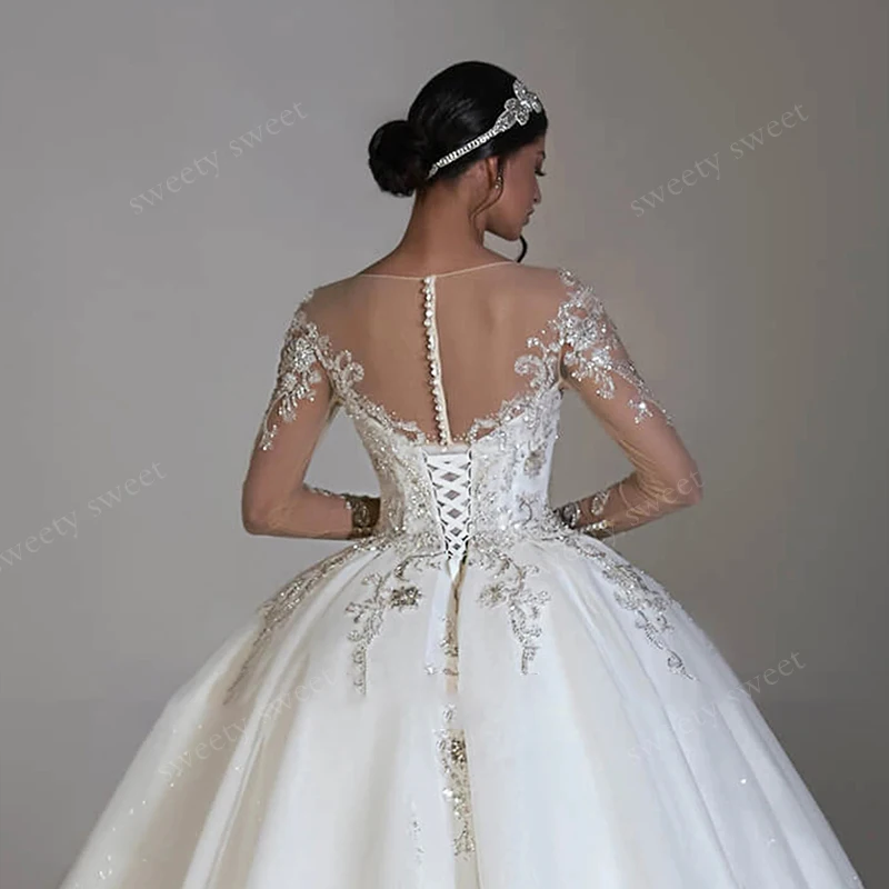 우아한 웨딩 드레스 오간자 자수 스팽글 볼 가운 풀 슬리브 O넥 맞춤형 신부 드레스 버튼 베스티도 데 노비아