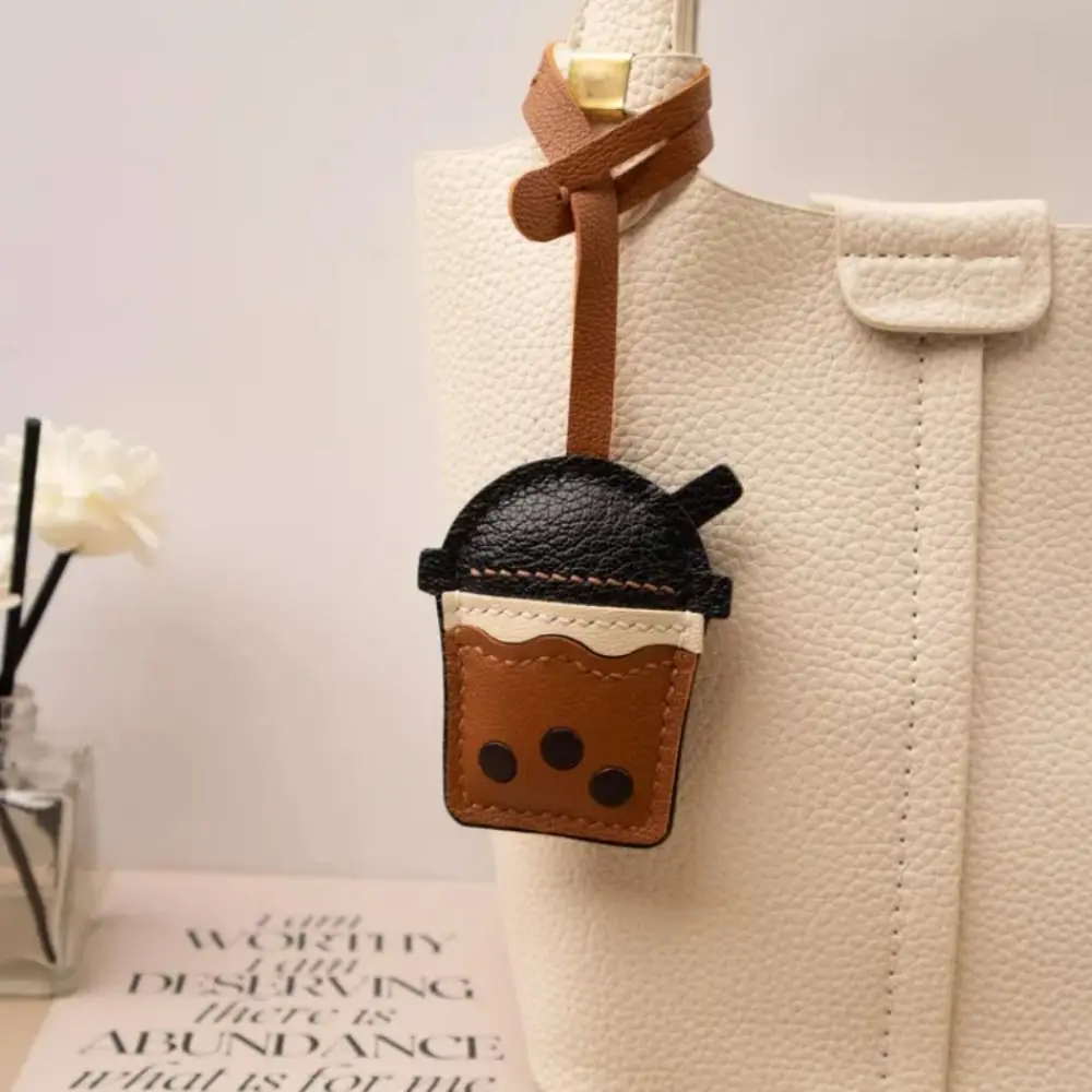 

Multi-color PU Leather Hanger Pearl Milk Tea Cup Pendant Car Keyring Cartoon Pu Keychain Creative Fashion Bag Pendant Men
