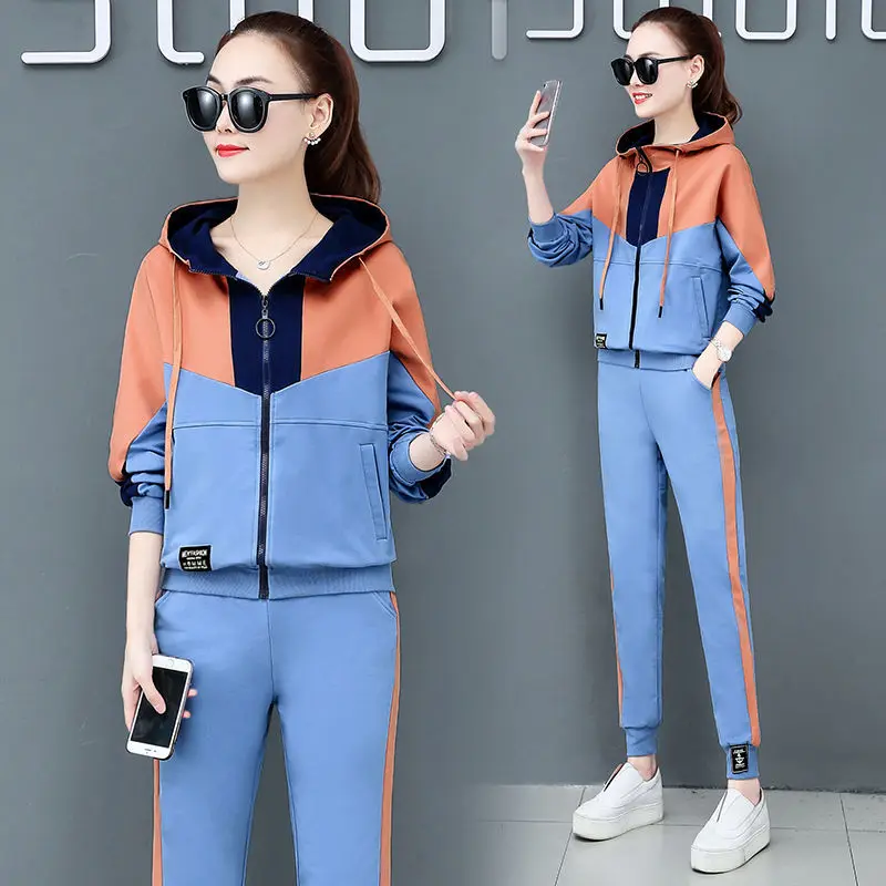 Sports Set Women's 2023 New Spring and Autumn Season Loose Korean Edition Contrast Panel Hooded Fashionable Top Two Piece Set