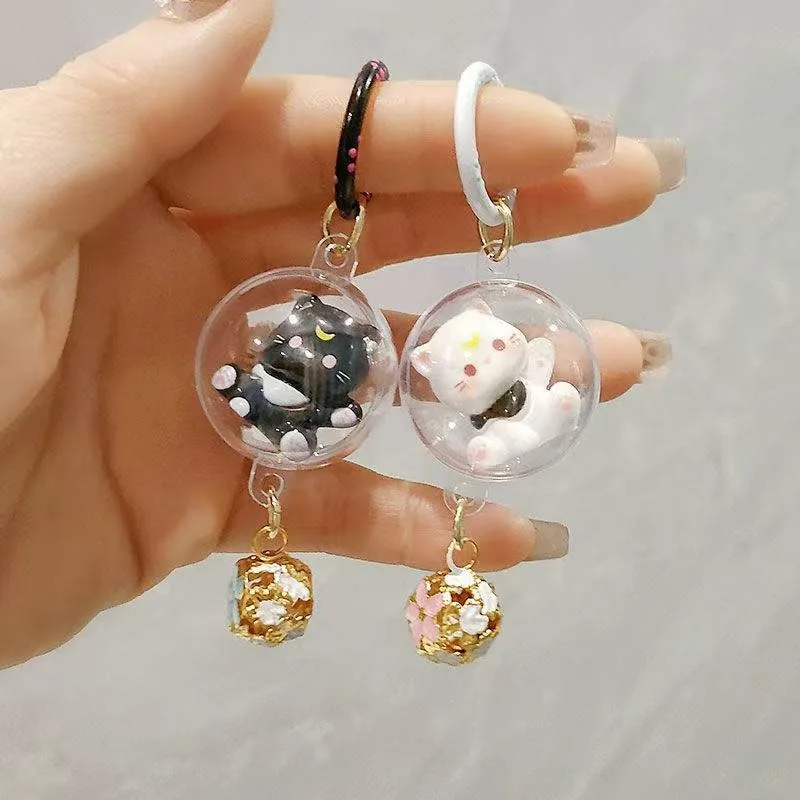 Cute Cartoon 3D Cat Bell Wind Chime Keychain Resin Lovely Funny Creative Keyring Bag Car Pendant Jewelry