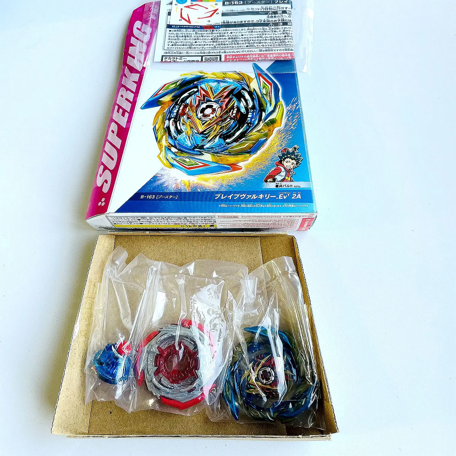 GENUINE BEYS B-163 Battle Brave Valkyrie .Ev' 2A Burst Superking in original packaging