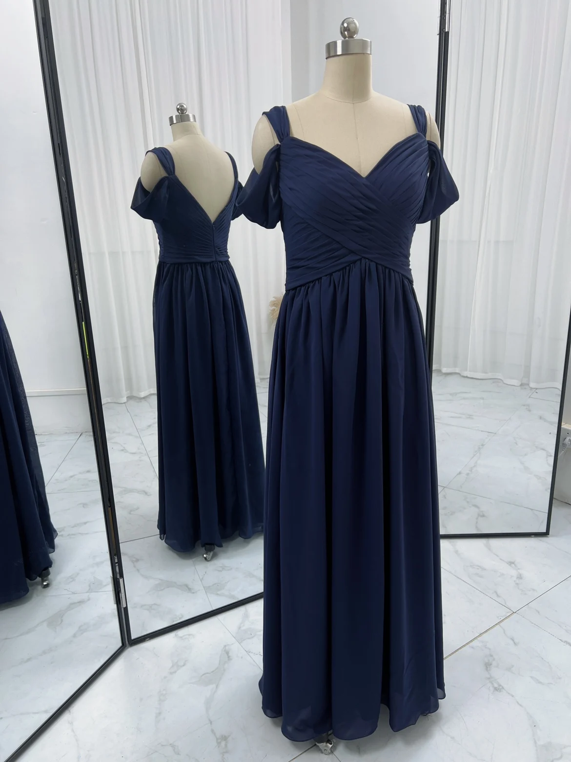 Vestidos para convidados do casamento para mulheres, vestimentoNupcial, digno de chiffon plissado, curto verde esmeralda, vestido de cocktail de alta qualidade, M1226