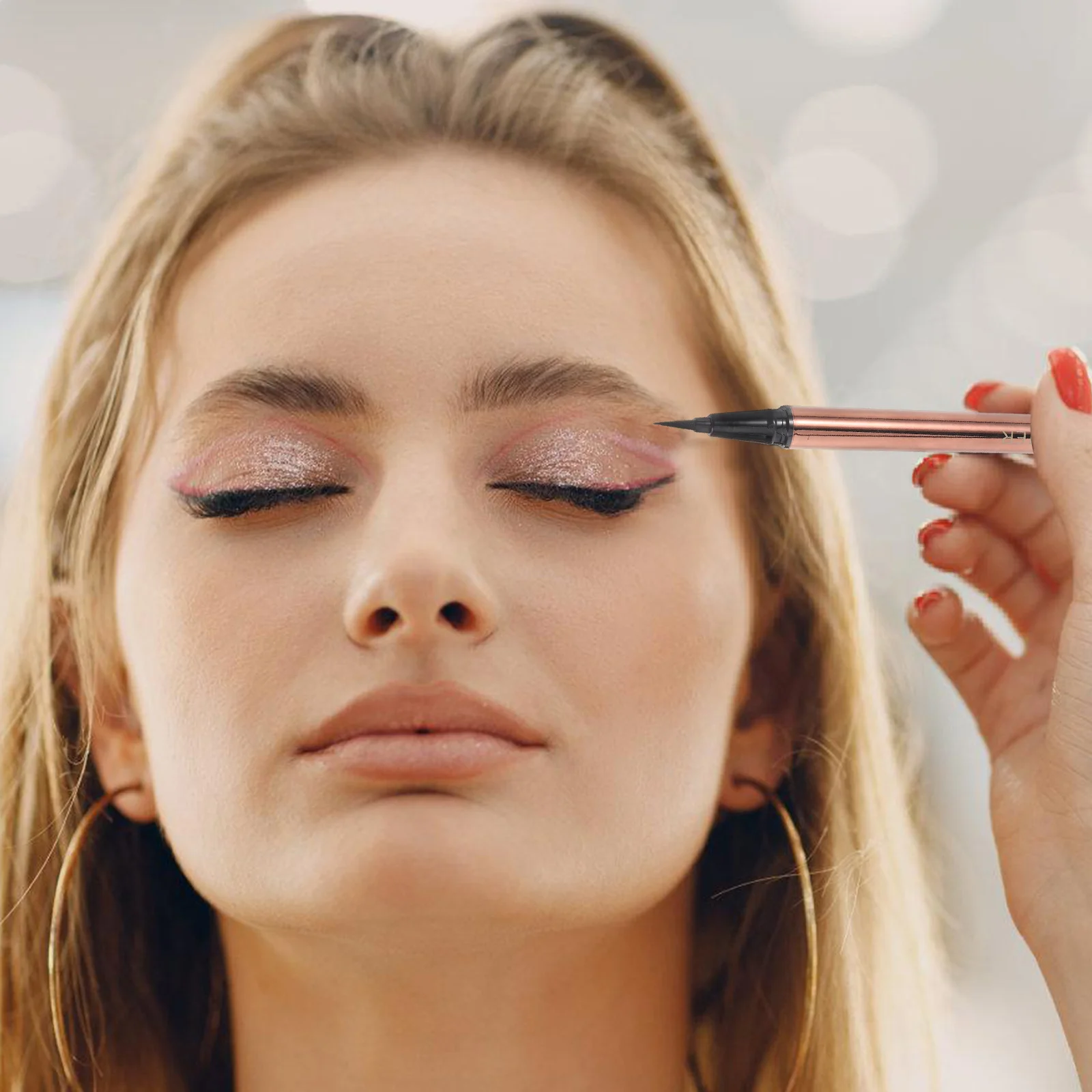 قلم تحديد العيون المقاوم للماء، قلم تحديد سائل سريع الجفاف ومقاوم للزيت للنساء، أداة مكياج العيون المحمولة، رسم كحل