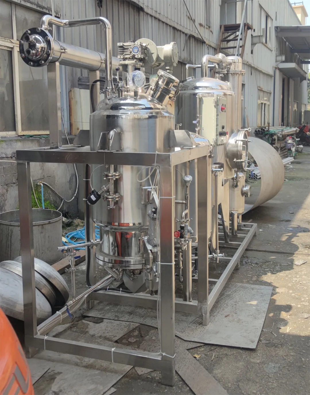 Piccola unità multifunzionale di estrazione e concentrazione