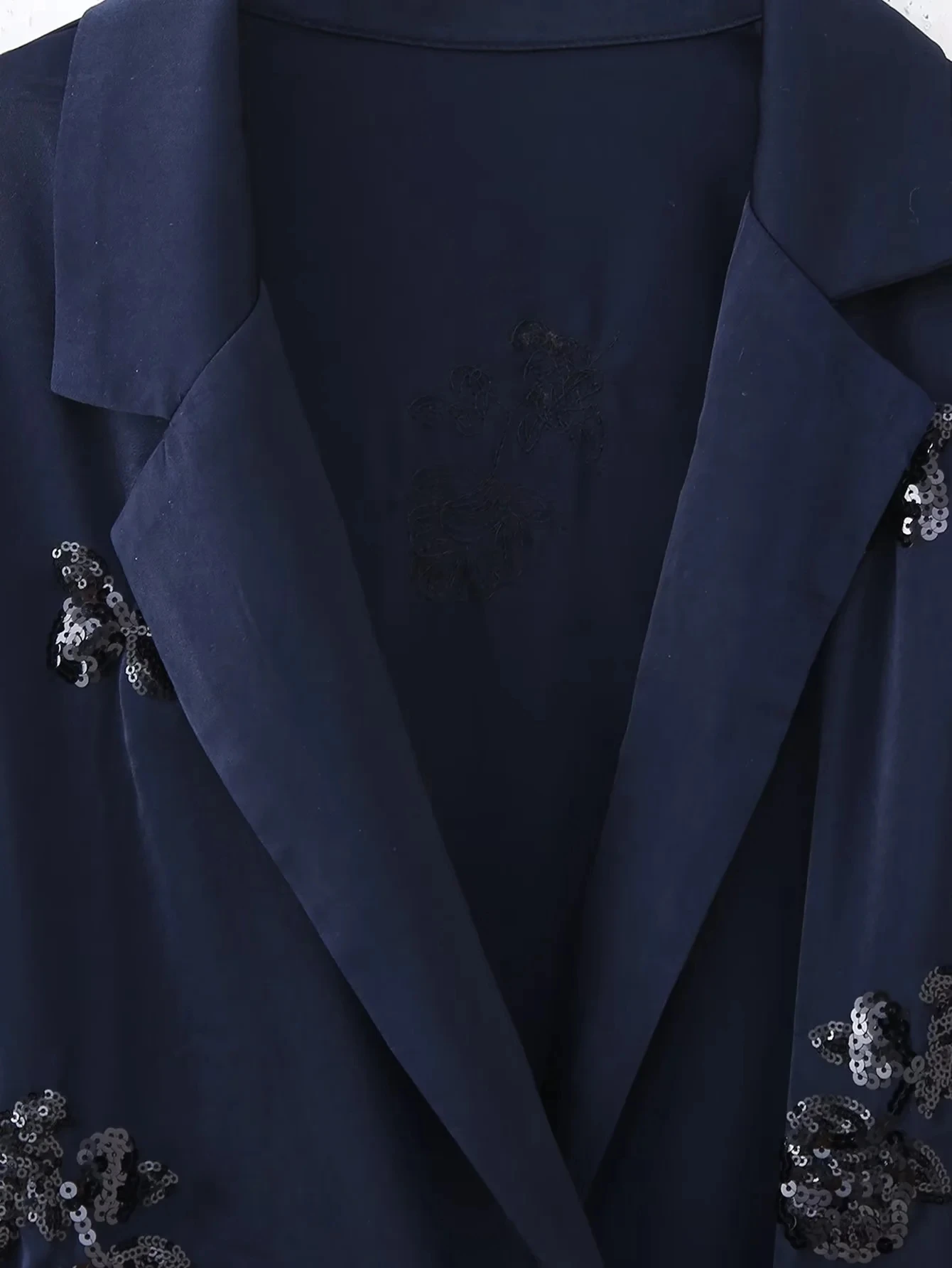 ZBZA Novo Casaco F de Verão em Tricô com Lantejoulas Brilhantes e Cinto, Estilo Urbano, Manga Longa, Tecido de Poliést...