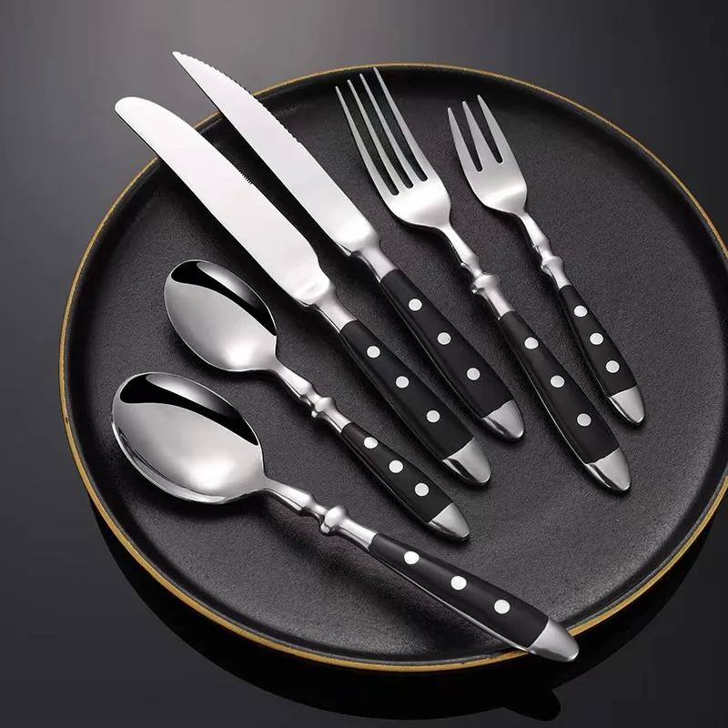 Western Stainless Steel Cutlery Set Creative Retro Steak Knife Dining Fork Spoon Dinnerware Set Rivets Handle Kitchen Tableware