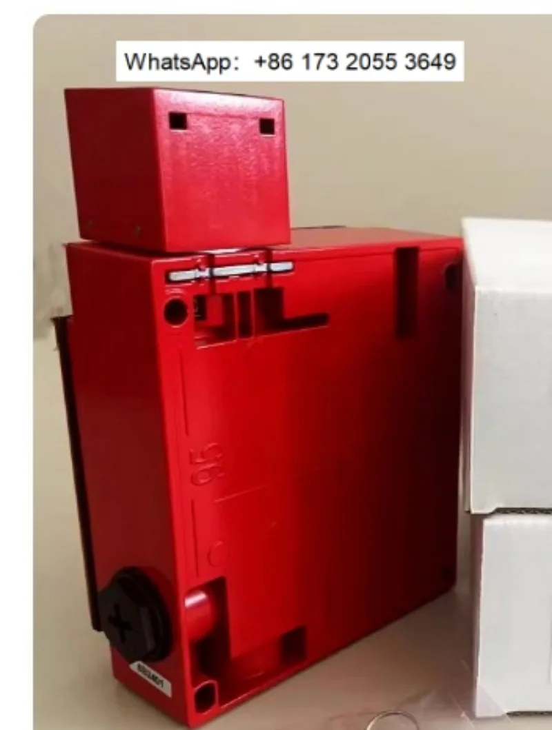 XCSE7312 Safety Door Interlock Switch Limit Switch for Industrial Equipment Safety Protection Part