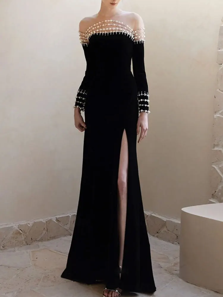 

A-Line Evening Gown Black Dress Valentine's Day Wedding Floor Length Long Sleeve Jewel Neck Chiffon Satin with Pearls Customize