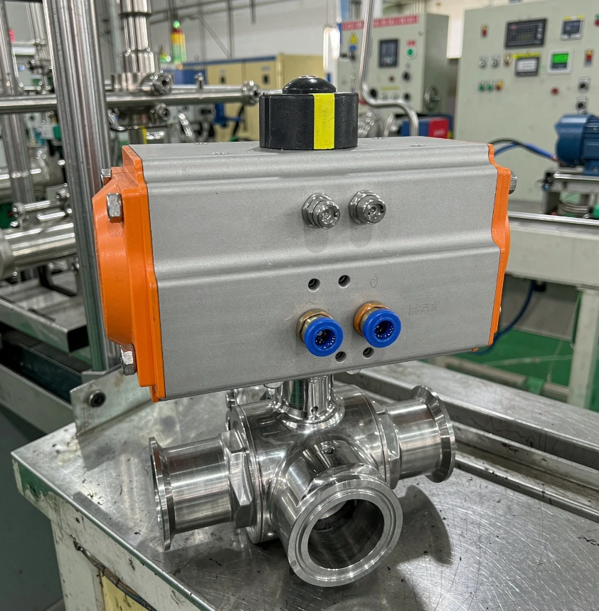 304 Stainless Steel Pneumatic 3-Way Ball Valve, Sanitary Clamp Connection Quick-Connect for Food/Pharma/Bio, Heavy Duty