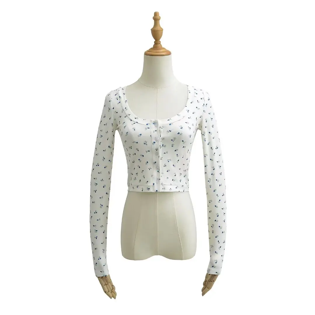 Slim Fit Long Sleeve T-Shirt Sweet Style High Waist Short Cardigan U-Neck Street Snap Button Casual Wear for Women in China