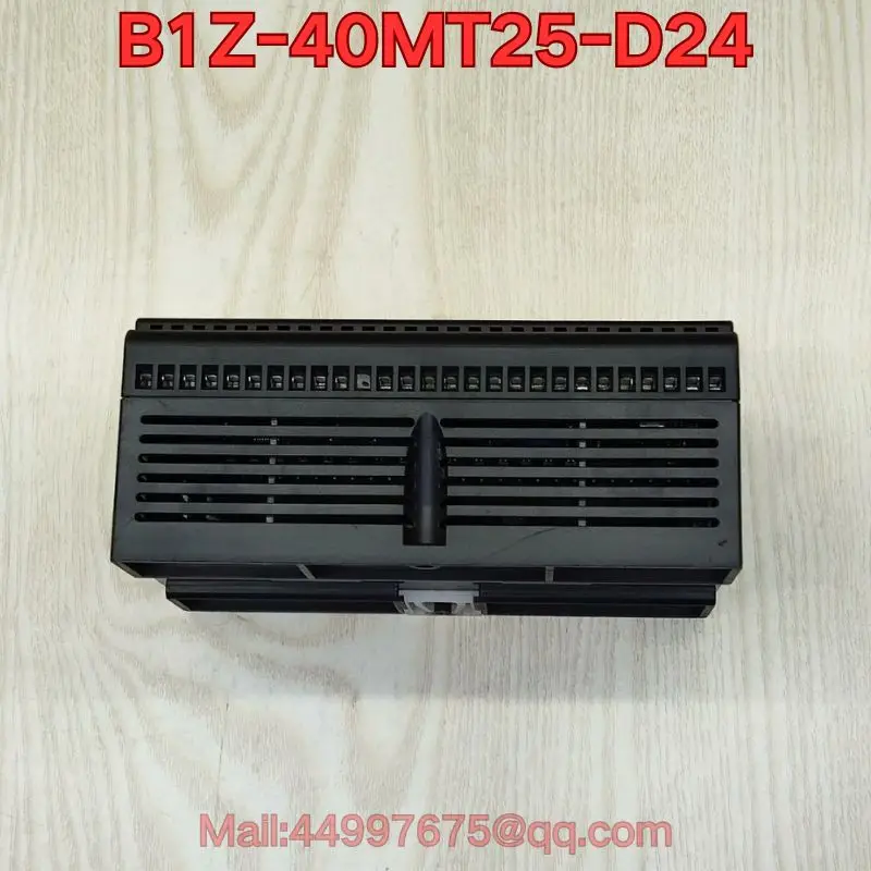 اختبار وظيفي لوحدة التحكم B1Z-40MT25-D24 PLC مستعمل عادي