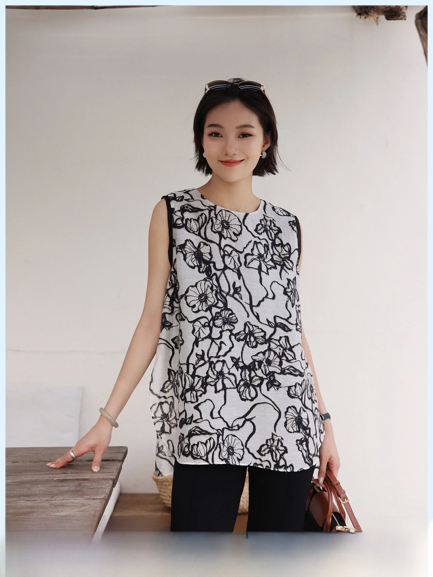 

Linen-Like Rayon Nylon Blend round Neck Sleeveless Printed Vest Loose Fit Summer New Style Versatile Women's Outerwear