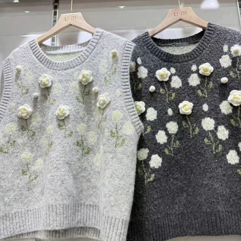 

Y2k Fashion 3d Flower Jacquard Knitted Vest Women 2025 Autumn Winter Vintage O Neck Overlap Sleeveless Sweater Pullover