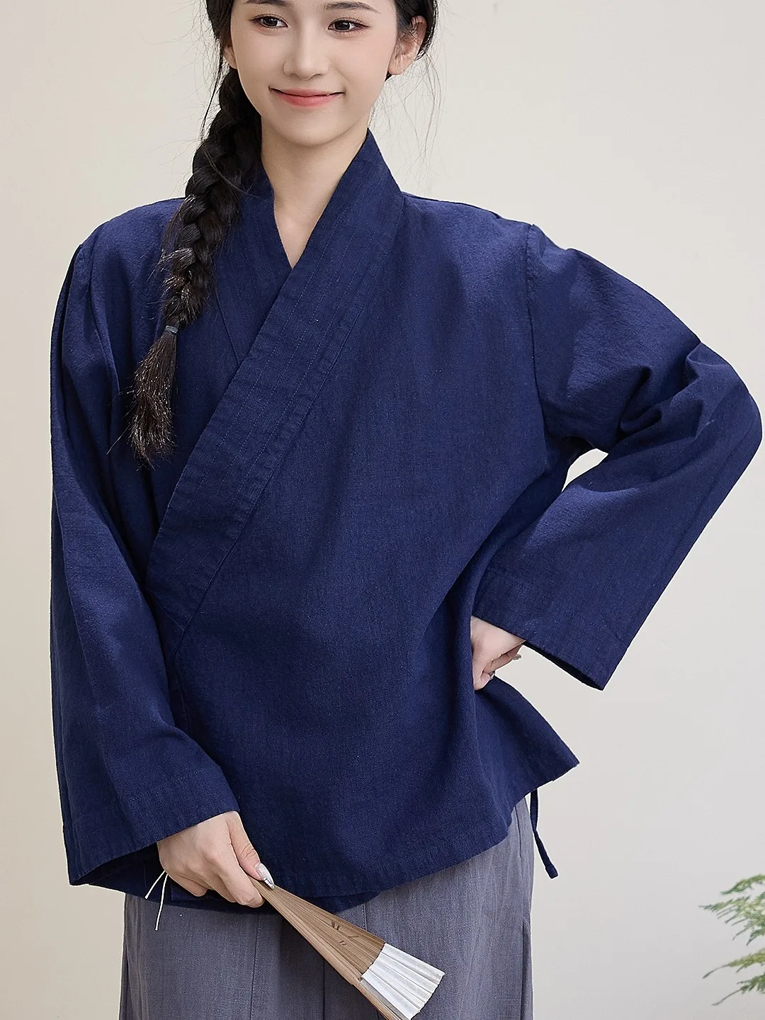 

Artistic Chinese Cotton Linen Hanfu Shirt Women's Spring Autumn Long Sleeve Button up Slimming Top Traditional Chinese Clothing